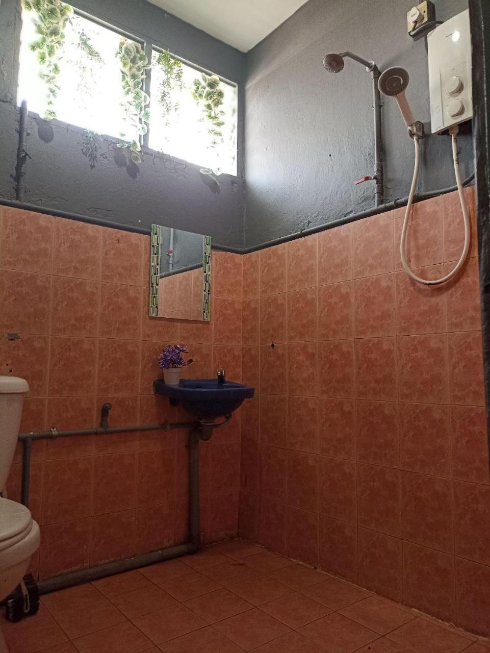 Greenleaf Guesthouse Jerantut Exterior foto
